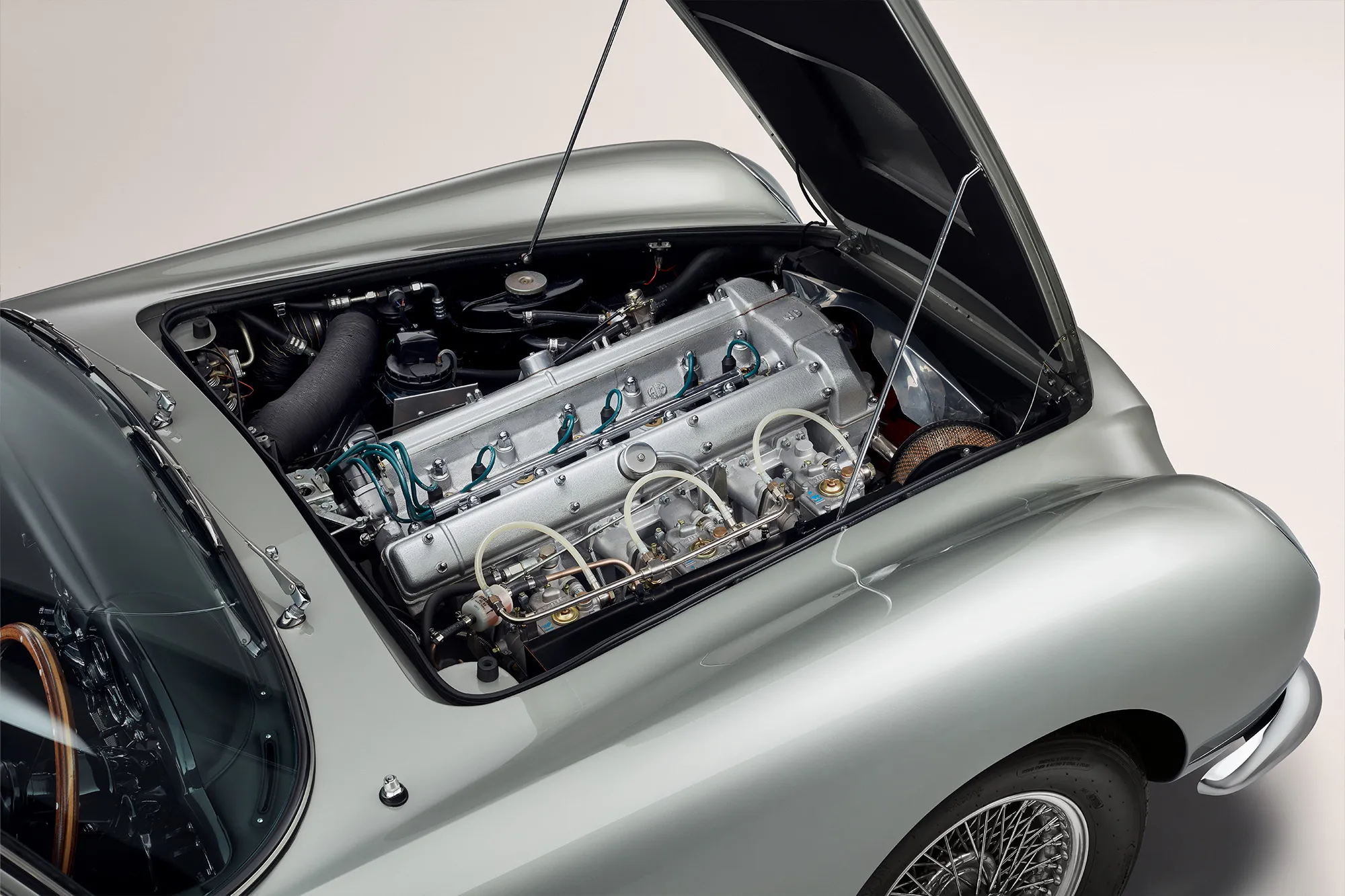 Aston Martin DB5 Engine